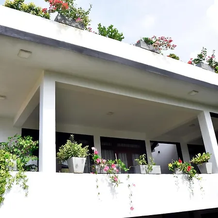 Villa A & A Hikkaduwa Exterior photo