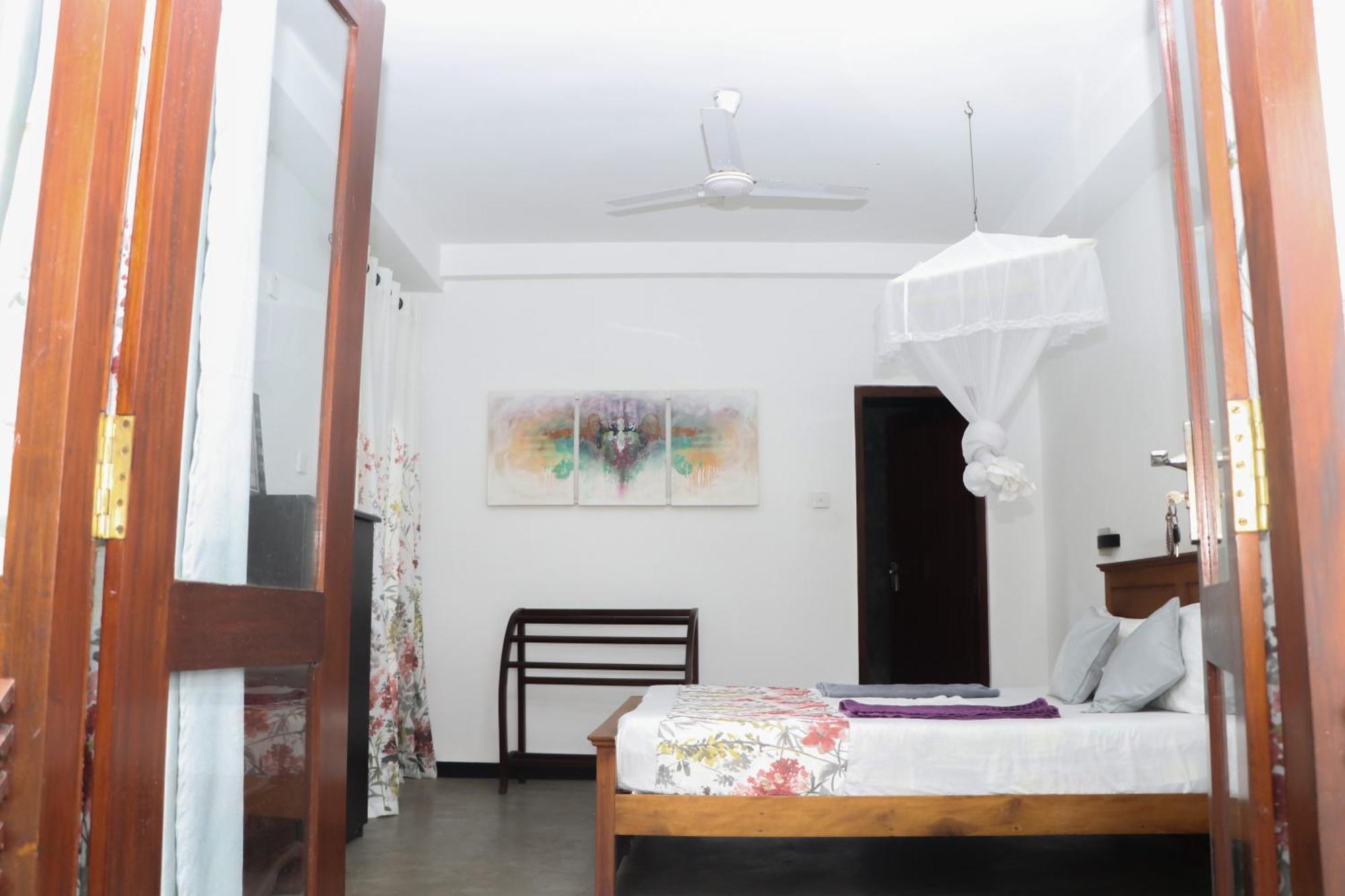 A & A Villa Hikkaduwa